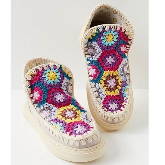 MOU Crochet Crush Ankle Boots - Chalk Multi - Picture 1 of 8